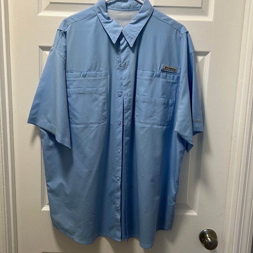 PFG Columbia fishing shirt